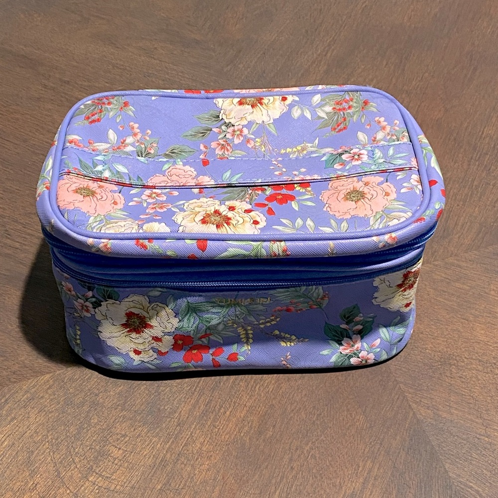 Yumi Kim Jetsetter Makeup Train Case Gem